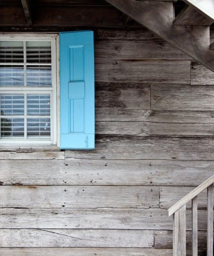 Shutters Architecture Window House  - psaudio / Pixabay